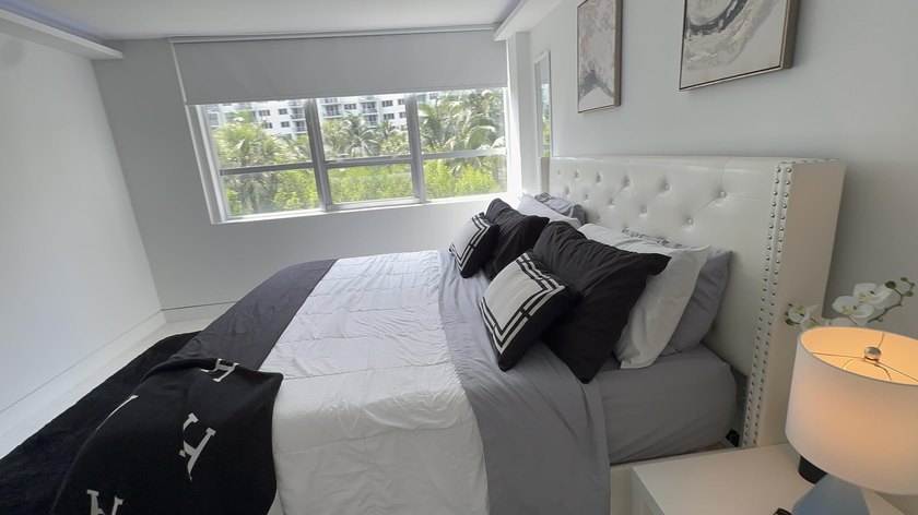 Turnkey 1BD/1BA upgraded in 2022 with tile floors, upgraded bath - photo 30