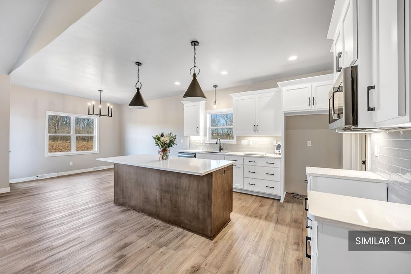 Stunning free-standing home in Autumn Field Condos! Just 6 more - photo 9