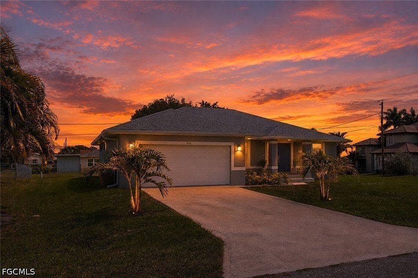 Welcome to your Southwest Florida paradise! Nestled in the - photo 2