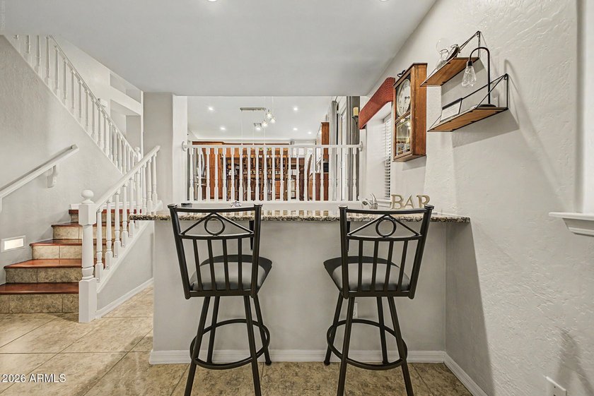 Welcome to this stunning Cave Creek home, where modern style and - photo 23