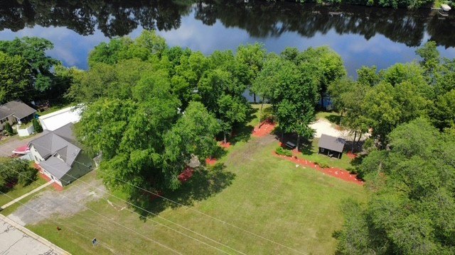 Completely Updated Riverfront Home on 1.2 Acres! Don't let the - photo 31