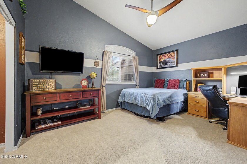 Welcome to this stunning Cave Creek home, where modern style and - photo 42