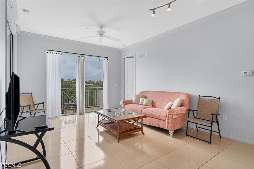 MOTIVATED SELLER!!!! --- WALK TO THE BEACH!!! THIS 3 Bedroom 3 - photo 8