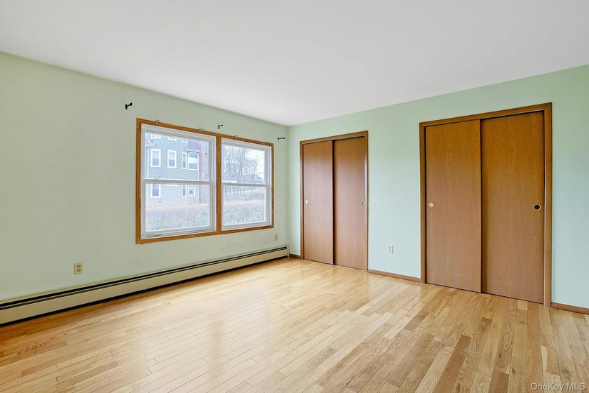 Welcome to this well-maintained 3-bedroom, 2.5-bath home in the - photo 19
