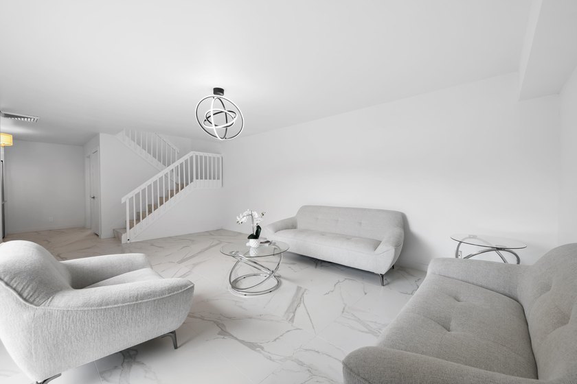 Beautifully renovated corner-unit townhome featuring 2 bedrooms - photo 8