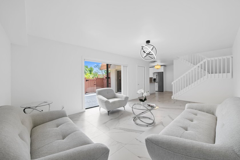 Beautifully renovated corner-unit townhome featuring 2 bedrooms - photo 9