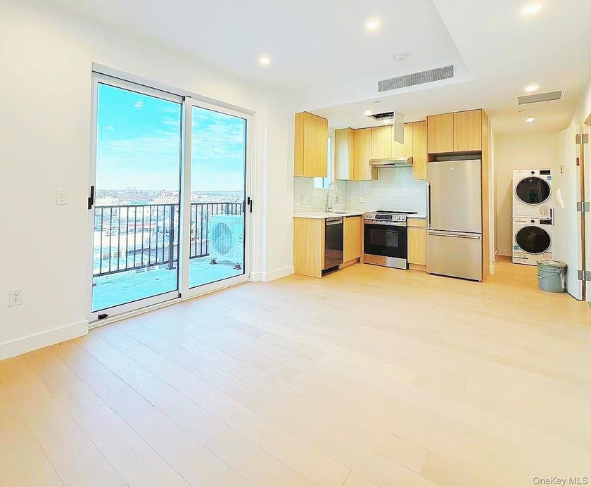 - Brand-New Condo at the Prime Intersection of Northern Blvd &amp; - photo 5