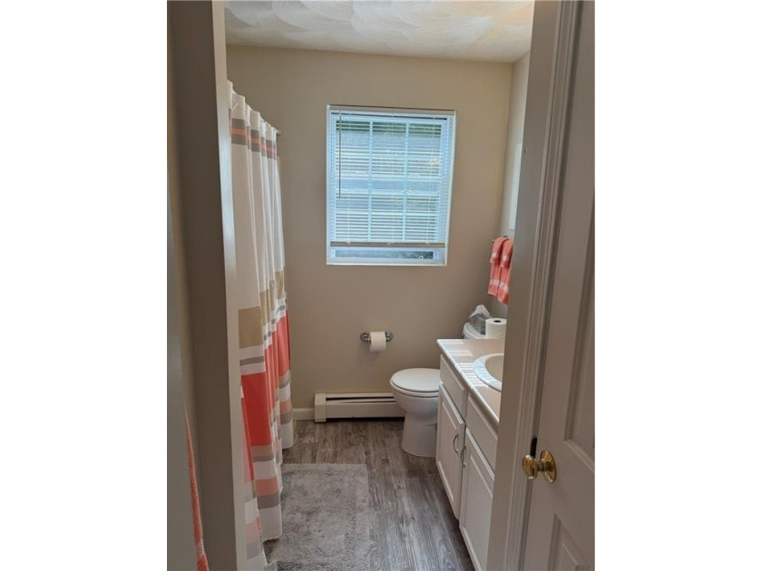 Welcome to 1676 Kingstown Road-a charming and spacious South - photo 14