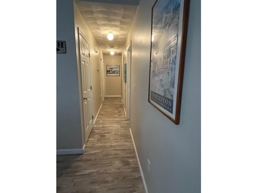 Welcome to 1676 Kingstown Road-a charming and spacious South - photo 15