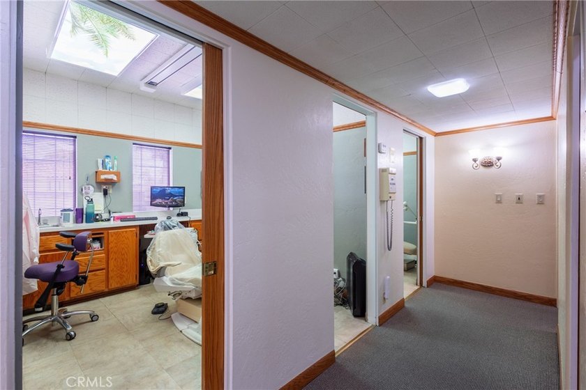 Prime Medical/Dental Office in Santa Maria 2340 SF Building on a - photo 18