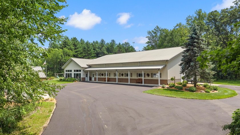 Discover a one-of-a-kind Sauk County Barndominium offering over - photo 3