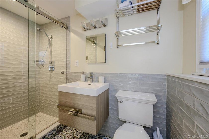 Welcome to this completely updated, modern split-level home in - photo 15