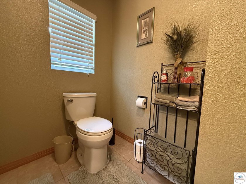 Looking for that optimal full-time home or weekend retreat? This - photo 25