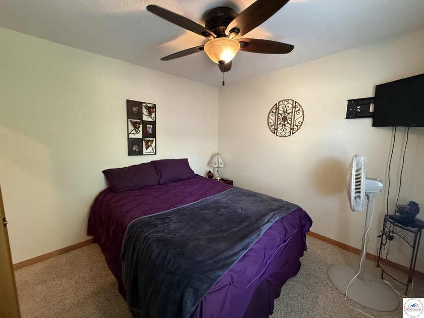 Looking for that optimal full-time home or weekend retreat? This - photo 26