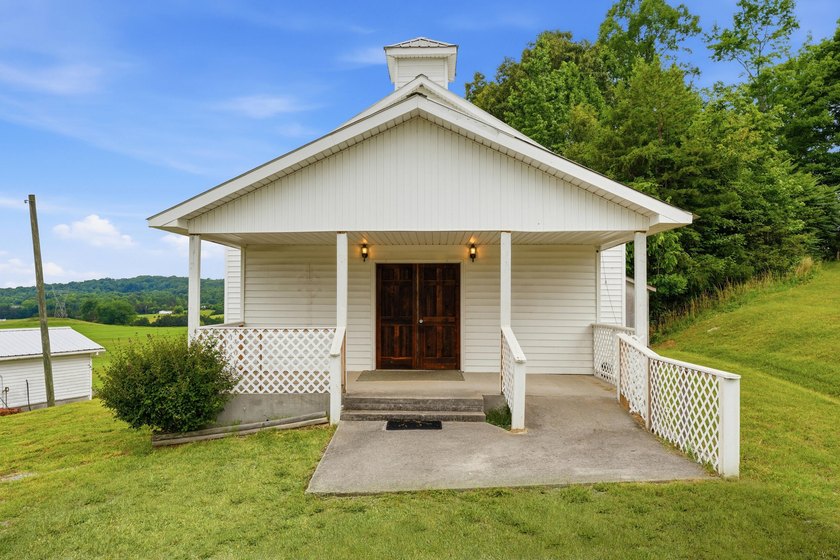 Prime Commercial Opportunity in Loudon County Tn - historic 1870 - photo 32