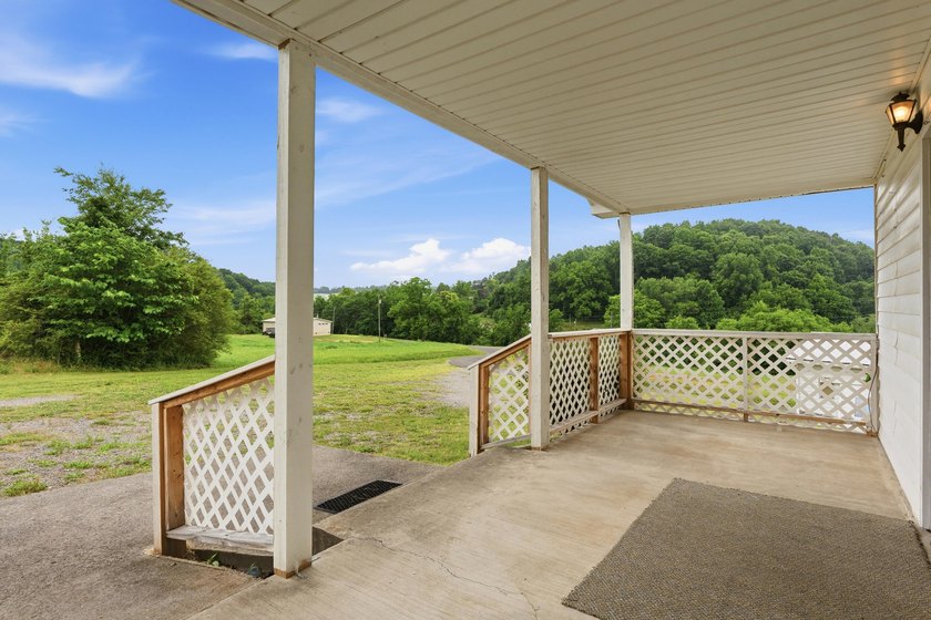 Prime Commercial Opportunity in Loudon County Tn - historic 1870 - photo 42
