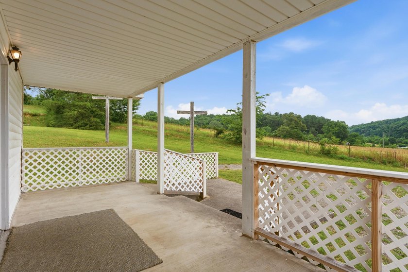 Prime Commercial Opportunity in Loudon County Tn - historic 1870 - photo 43