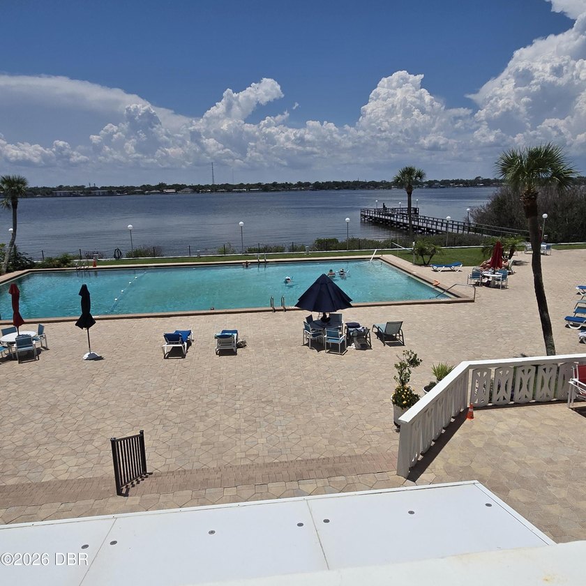 Million-Dollar Views Without the Million-Dollar Price Tag! - photo 3
