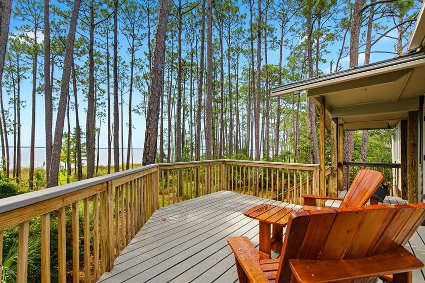 Introducing Bayshore Retreat - a rare 1.4-acre bayfront - photo 7