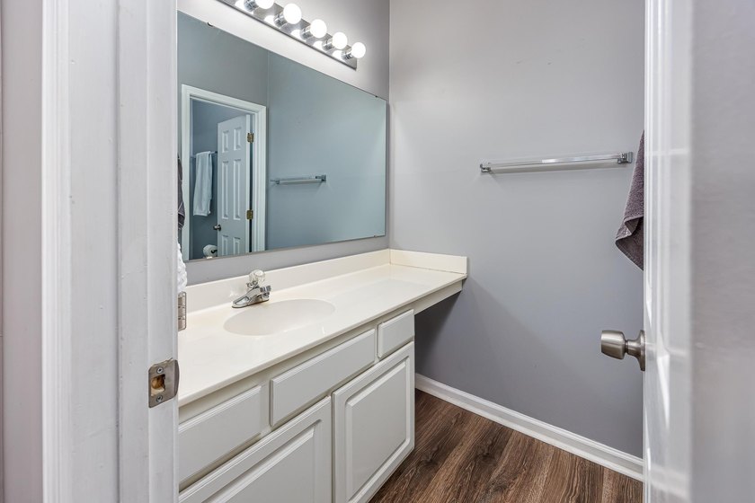 PRIDE OF OWNERSHIP SHOWS IN THIS HIGHLY DESIRABLE 1ST FLOOR, 2 - photo 16