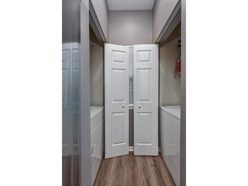 PRIDE OF OWNERSHIP SHOWS IN THIS HIGHLY DESIRABLE 1ST FLOOR, 2 - photo 23