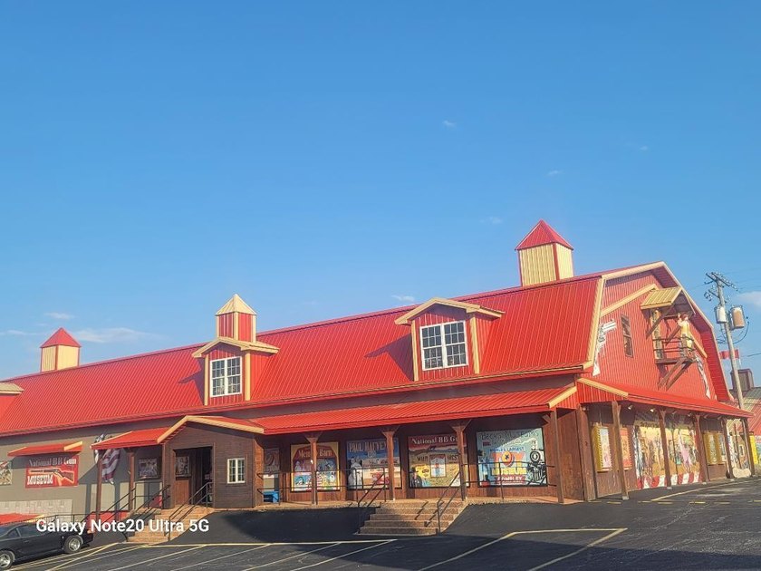 Fabulous 25-Year opportunity to purchase ''PRIME'' commercial - photo 4