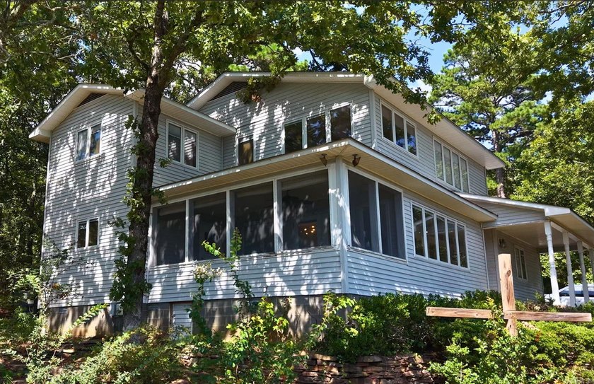 VIEW OF GREERS FERRY LAKE &amp; SUGAR LOAF MOUNTAIN This home has 5 - photo 7
