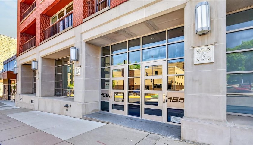 Contemporary, unique office condominium in the heart of vibrant - photo 3