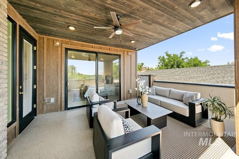 Introducing 'The 148' - Boutique luxury residences set above - photo 15