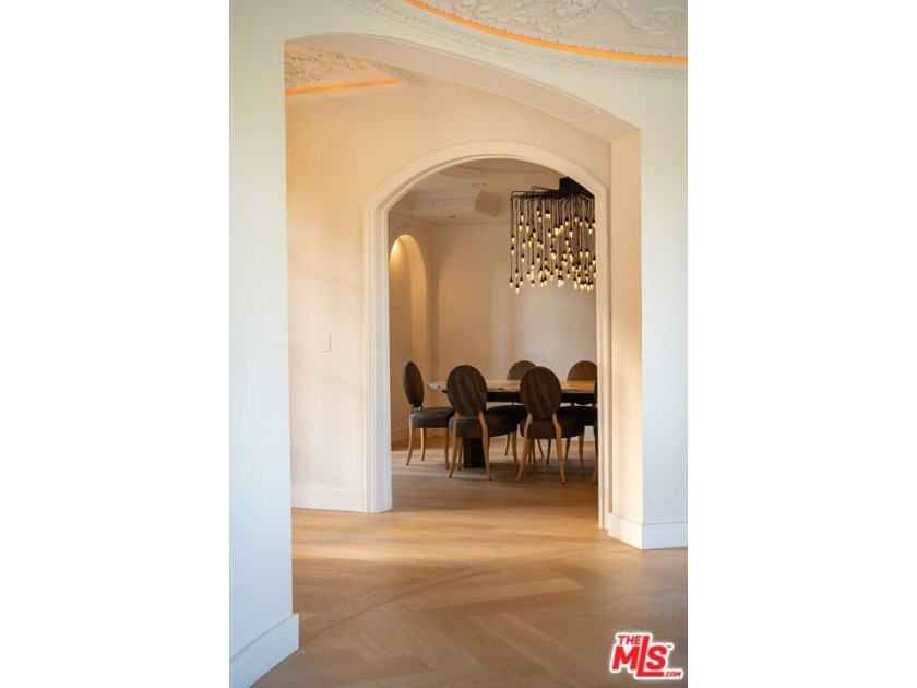 The Villa Contenta, a walled and gated exceptional estate that - photo 4