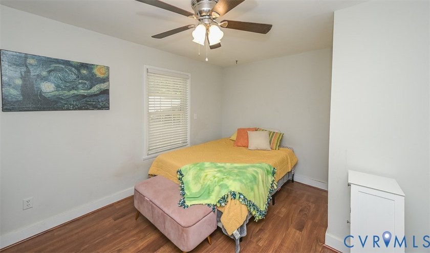 Square footage is 1109. Tax records are incorrect. Perfect - photo 15