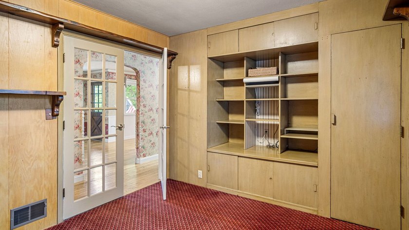 This is your chance to own a meticulously well cared for home on - photo 24
