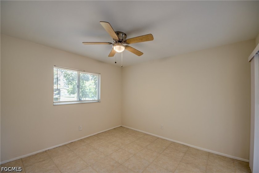 Presenting 1315 33rd Terrace, a Charming Recently Replumbed - photo 33