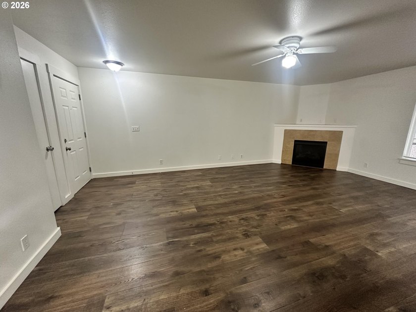VA approved condo. Two bedroom one bath ground level condo with - photo 3