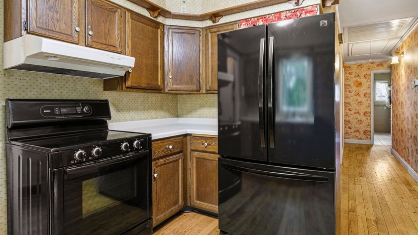 This is your chance to own a meticulously well cared for home on - photo 50