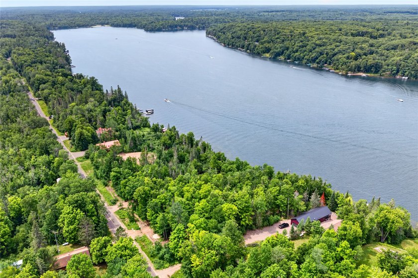 Rare opportunity on Long Lake! Discover this exceptional 0 - photo 11