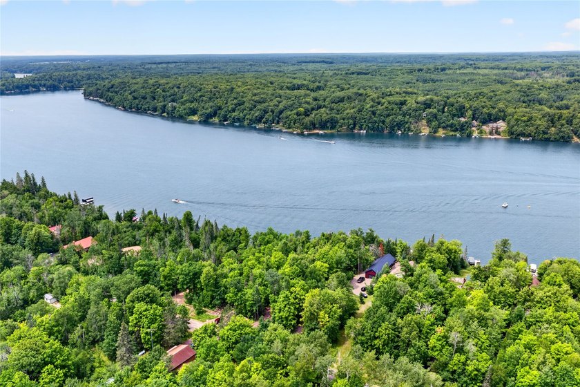Rare opportunity on Long Lake! Discover this exceptional 0 - photo 12
