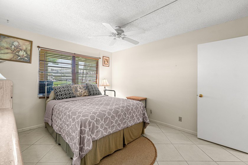 Beautifully updated and meticulously maintained corner first - photo 15
