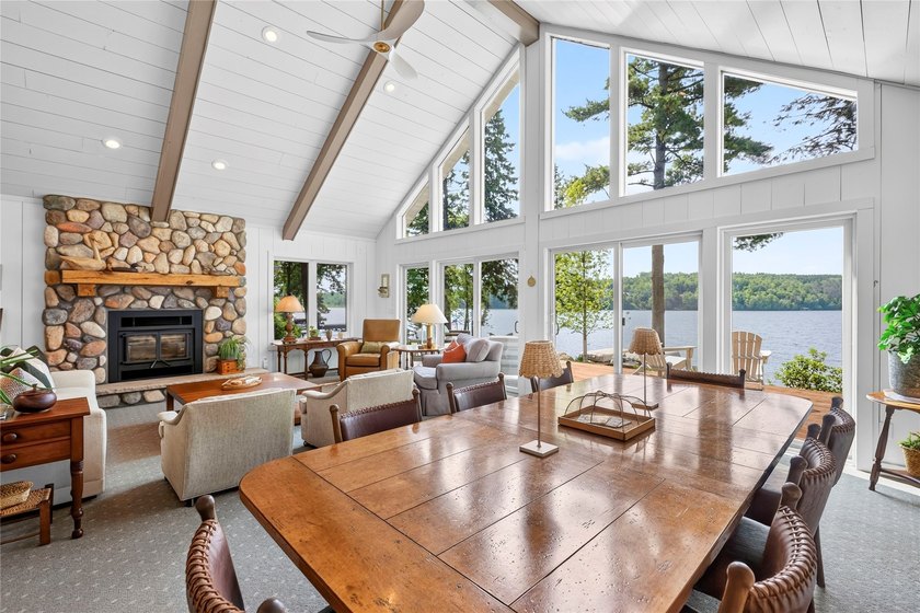 Like-new, extensively remodeled Long Lake retreat with - photo 13