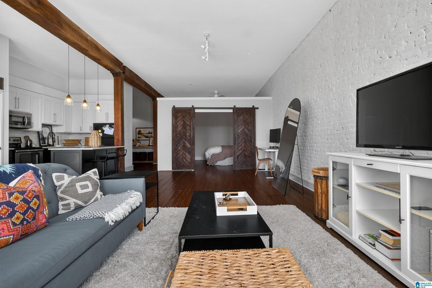 Experience true downtown loft living in the heart of - photo 21