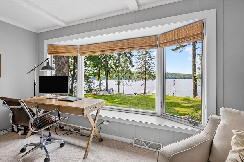 Like-new, extensively remodeled Long Lake retreat with - photo 27