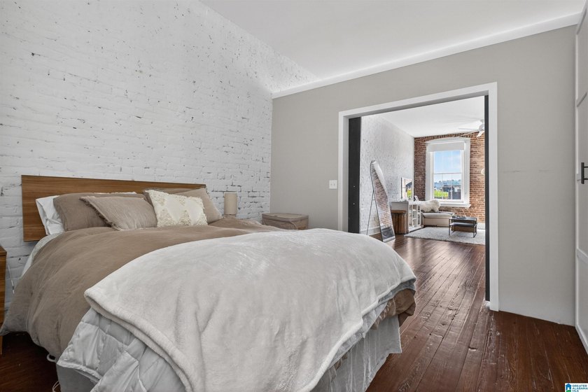 Experience true downtown loft living in the heart of - photo 32