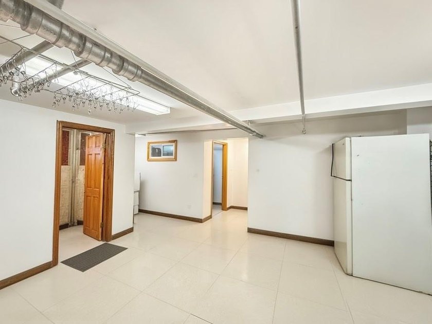 Prime Bath Beach! Rare opportunity to own a spacious two-family - photo 22