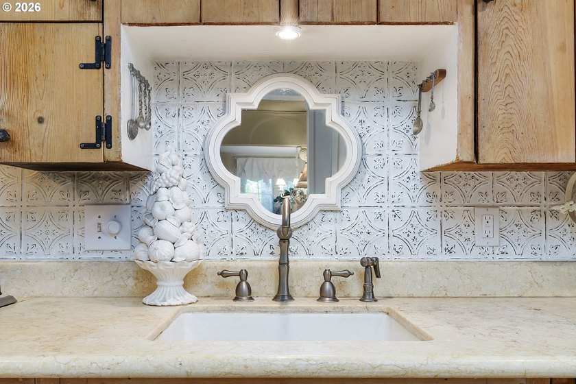 A one-of-a-kind historic gem, this Storybook Cottage was built - photo 8