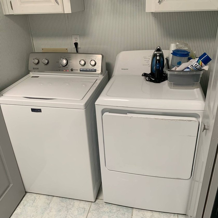 PRICE IMPROVEMENT!!! Beautifully Furnished 2 Bedroom, 2 Bath - photo 30