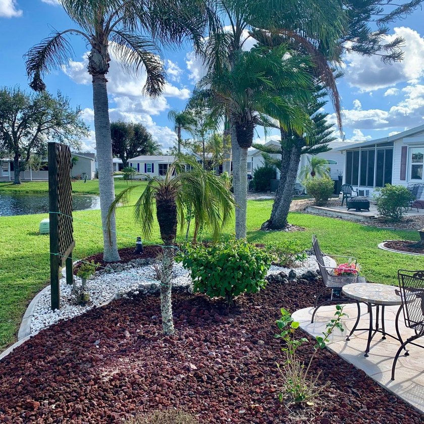 PRICE IMPROVEMENT!!! Beautifully Furnished 2 Bedroom, 2 Bath - photo 37