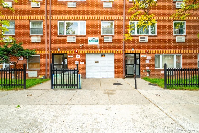 1323 Purdy Street (MLS #1028996) is an 8-unit - photo 5