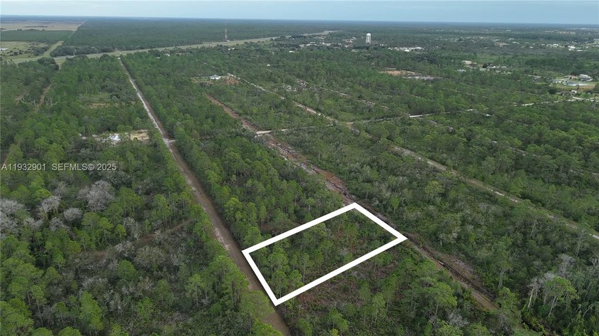 Build your dream home on this spacious 0.50-acre vacant lot - photo 18