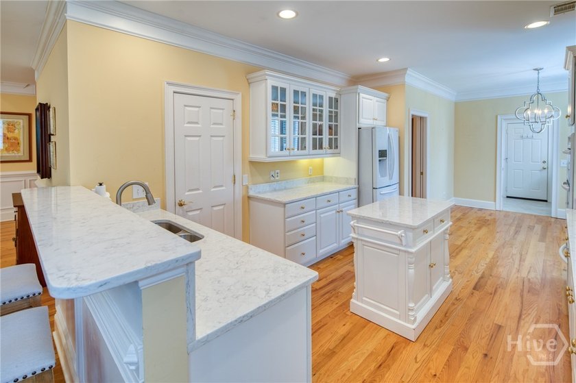 Enjoy effortless, single-level living in this beautifully - photo 19