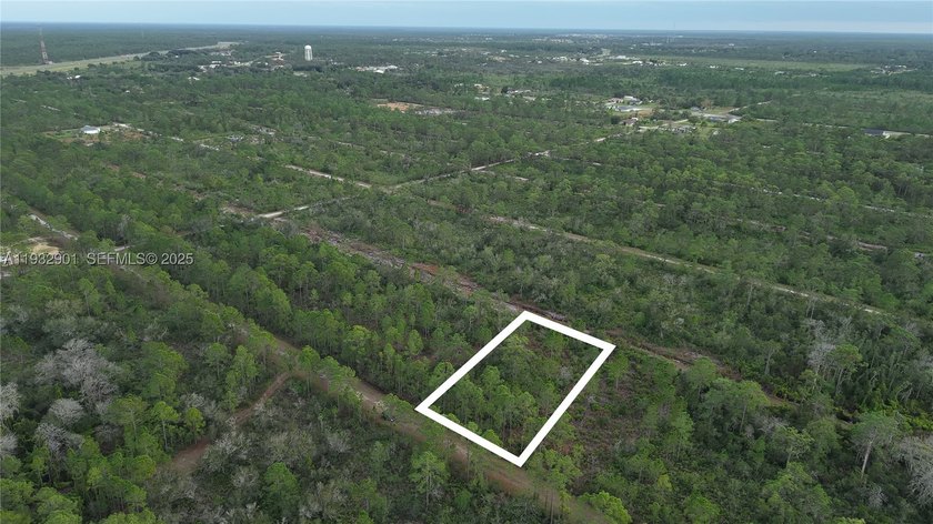 Build your dream home on this spacious 0.50-acre vacant lot - photo 27